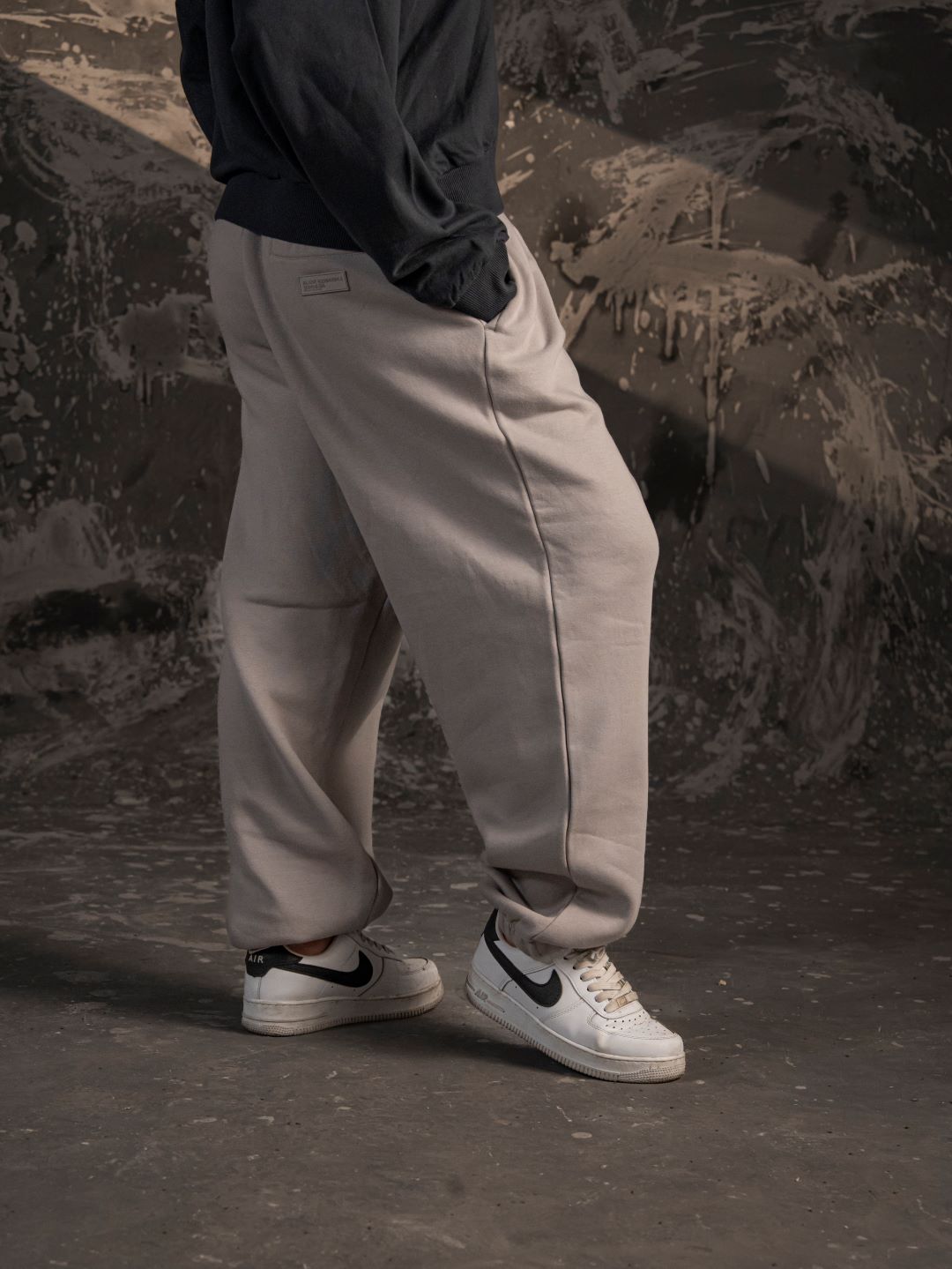 Blank Essentials Unisex Relaxed Sweatpants – Grey