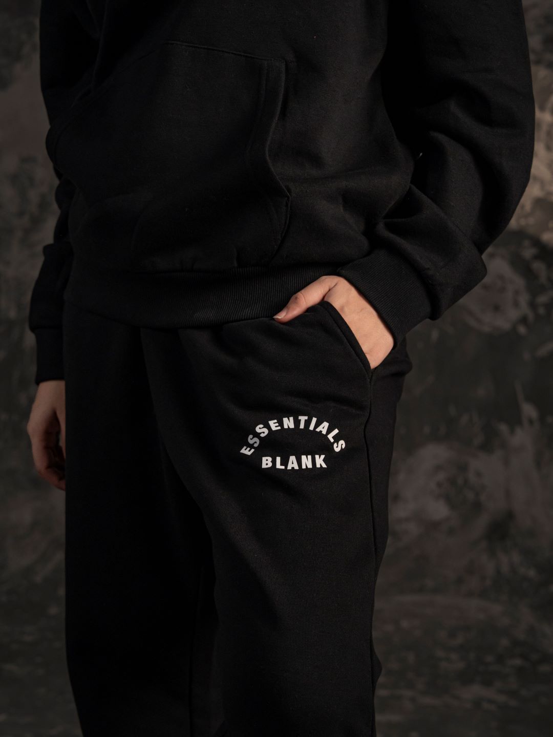 Blank Essentials Sweatpants – Black (Unisex)