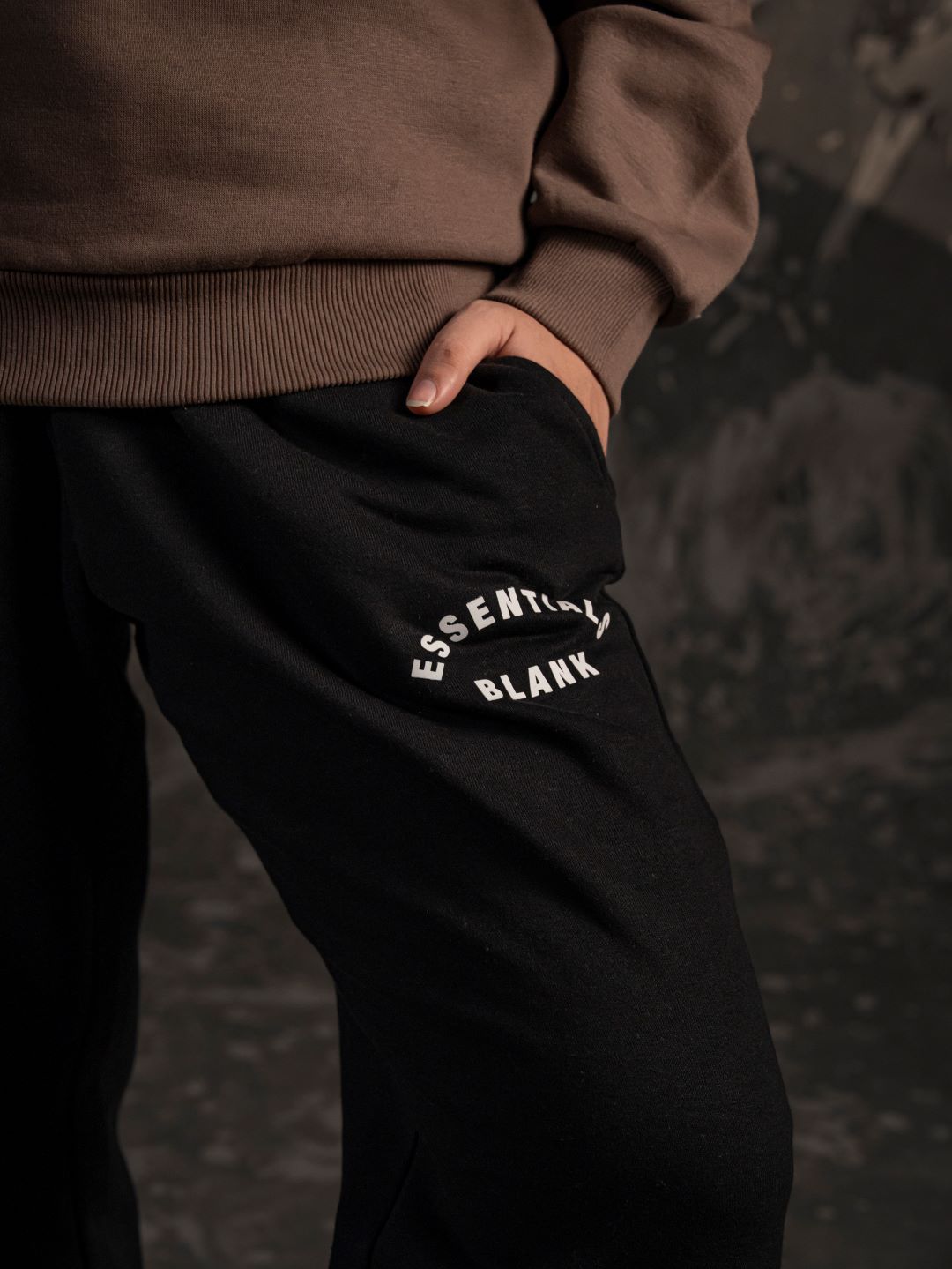 Blank Essentials Sweatpants – Black (Unisex)