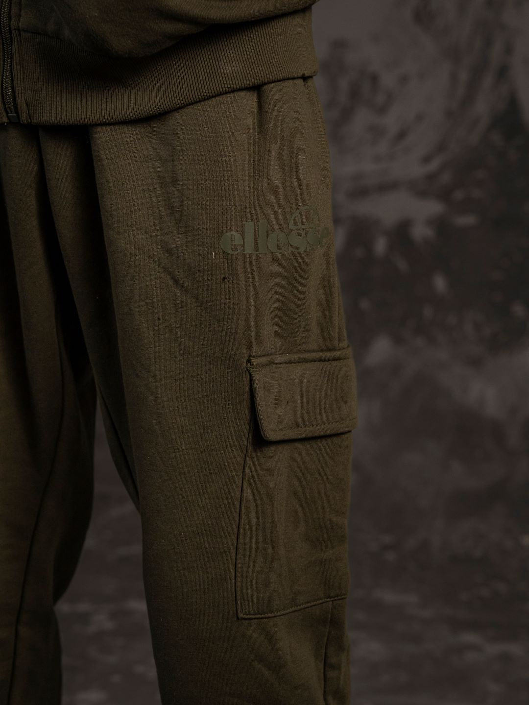 Ellesse Cargo Sweatpants – Olive Green (Unisex)