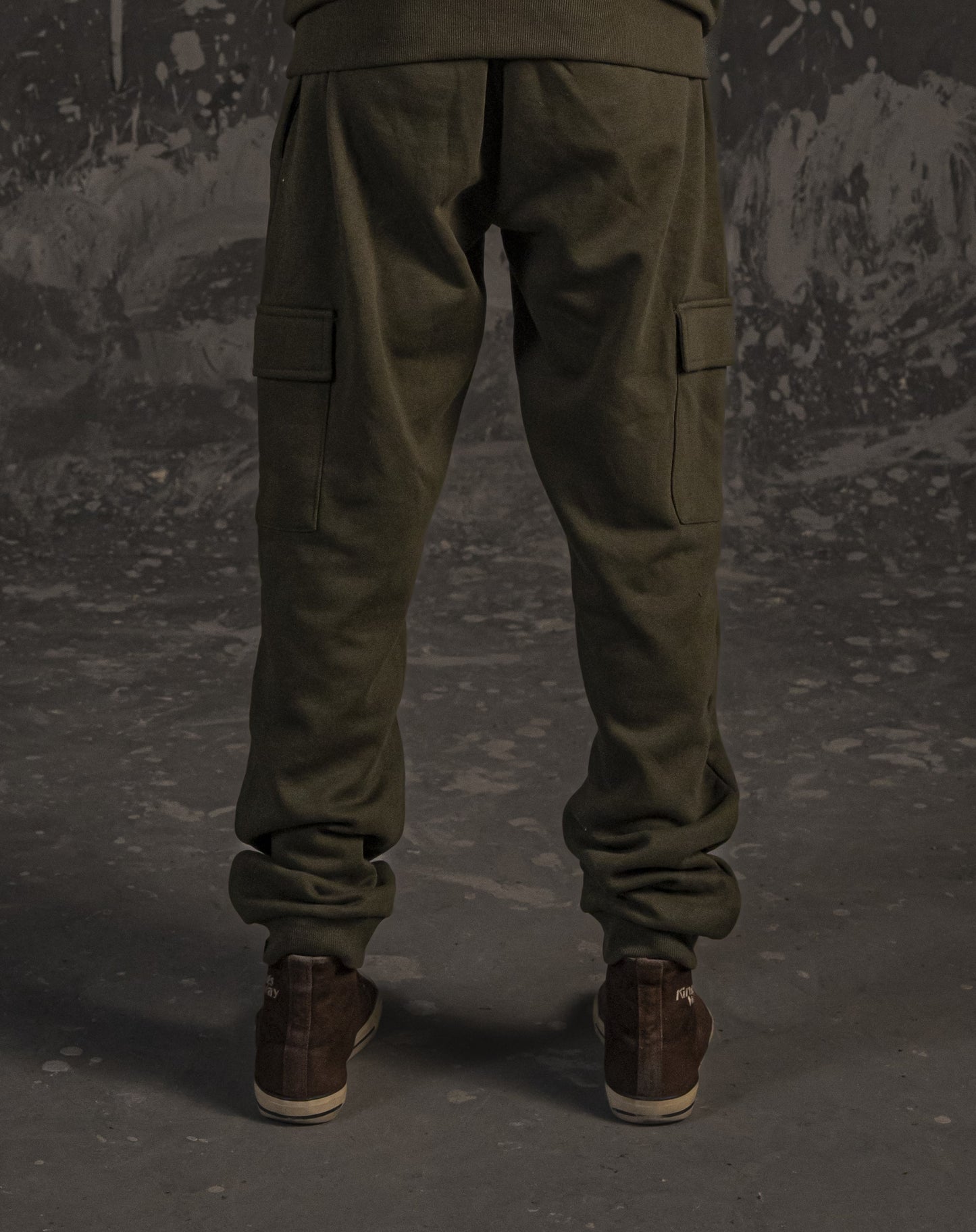 Ellesse Cargo Sweatpants – Olive Green (Unisex)